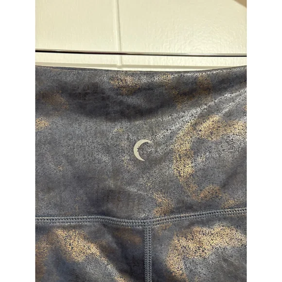 Women's Zyia Burnished Copper Pocket Light n
Tight Hi-rise 7/8 24" (12) - Picture 5 of 7